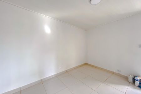 Casa para alugar com 90m², 2 quartos e sem vaga Casa para alugar com 90m², 2 quartos e sem vagaQuarto