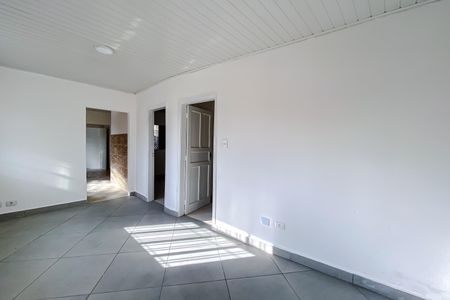 Sala de casa para alugar com 2 quartos, 90m² em Vila Anglo Brasileira, São Paulo