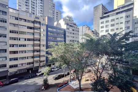 Vista do Quarto de kitnet/studio à venda com 1 quarto, 35m² em Liberdade, São Paulo