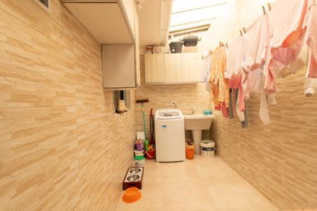 Casa de condomínio à venda com 54m², 2 quartos e 2 vagasÁrea de Serviço