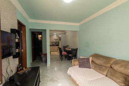 Casa de condomínio à venda com 54m², 2 quartos e 2 vagasSala