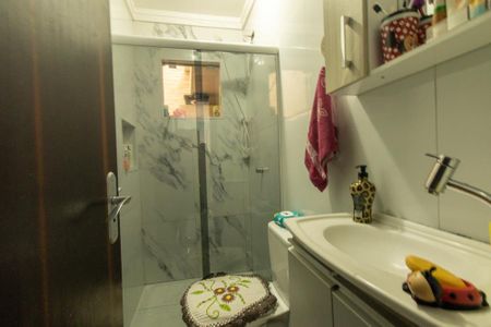 Casa de condomínio à venda com 54m², 2 quartos e 2 vagasBanheiro Social
