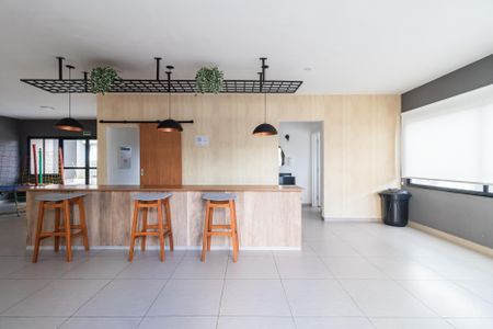 Apartamento para alugar com 55m², 2 quartos e 1 vaga Apartamento para alugar com 55m², 2 quartos e 1 vagaÁrea Comum