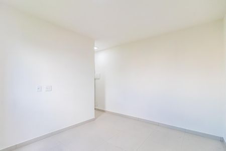 Quarto 2 de apartamento para alugar com 2 quartos, 55m² em Jardim Maria Helena, Barueri