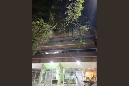 Apartamento para alugar com 87m², 3 quartos e 1 vaga Apartamento para alugar com 87m², 3 quartos e 1 vagaFachada