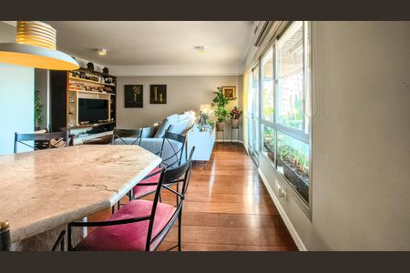 Sala de apartamento à venda com 3 quartos, 108m² em Jardim Marajoara, São Paulo