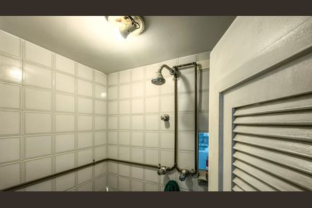 Apartamento à venda com 108m², 3 quartos e 2 vagas Apartamento à venda com 108m², 3 quartos e 2 vagasBanheiro de serviço