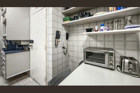 Apartamento à venda com 108m², 3 quartos e 2 vagas Apartamento à venda com 108m², 3 quartos e 2 vagasCozinha