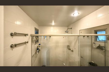 Apartamento à venda com 108m², 3 quartos e 2 vagas Apartamento à venda com 108m², 3 quartos e 2 vagasBanheiro