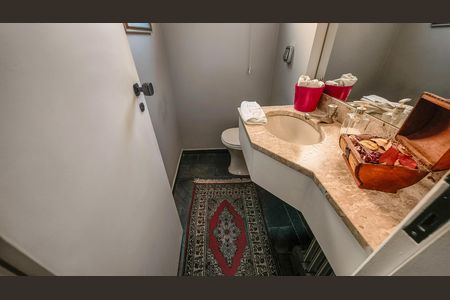 Apartamento à venda com 108m², 3 quartos e 2 vagas Apartamento à venda com 108m², 3 quartos e 2 vagasLavabo