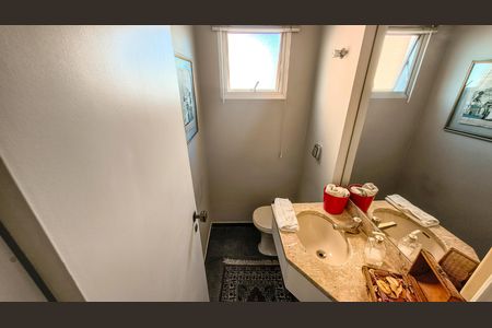 Apartamento à venda com 108m², 3 quartos e 2 vagas Apartamento à venda com 108m², 3 quartos e 2 vagasLavabo