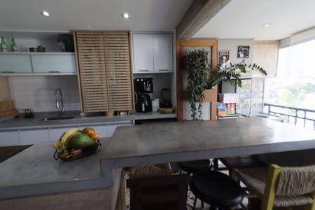 Apartamento à venda com 80m², 2 quartos e 2 vagasSala/Cozinha