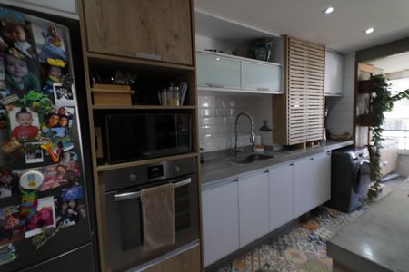 Apartamento à venda com 80m², 2 quartos e 2 vagasSala/Cozinha