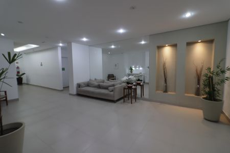 Apartamento à venda com 80m², 2 quartos e 2 vagasÁrea comum - Hall de entrada