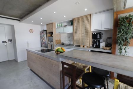 Apartamento à venda com 80m², 2 quartos e 2 vagasSala/Cozinha