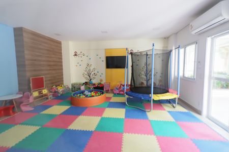 Apartamento à venda com 80m², 2 quartos e 2 vagasÁrea comum - Brinquedoteca