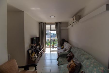 Apartamento à venda com 75m², 2 quartos e 1 vaga