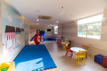 Apartamento à venda com 75m², 2 quartos e 1 vaga