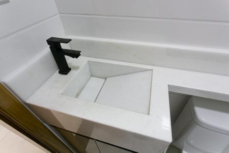 Apartamento para alugar com 28m², 1 quarto e sem vaga Apartamento para alugar com 28m², 1 quarto e sem vagaBanheiro