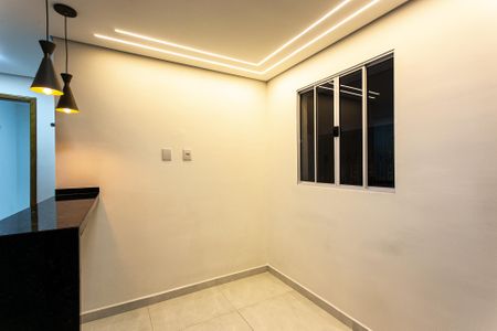 Apartamento para alugar com 28m², 1 quarto e sem vaga Apartamento para alugar com 28m², 1 quarto e sem vagaSala