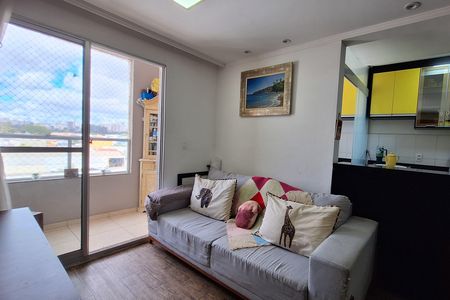 Sala de apartamento para alugar com 2 quartos, 48m² em Utinga, Santo André