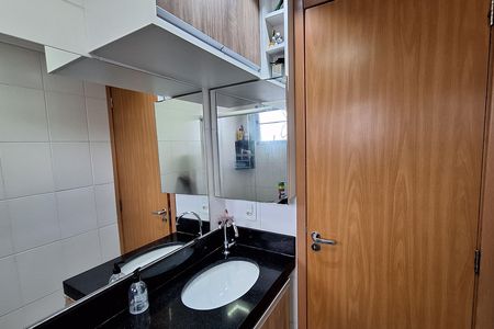 Apartamento para alugar com 48m², 2 quartos e 1 vaga Apartamento para alugar com 48m², 2 quartos e 1 vagaBanheiro