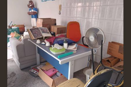 Casa à venda com 7 quartos, 300m² em Sagrada Família, Belo Horizonte