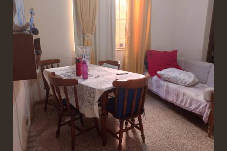 Casa à venda com 7 quartos, 300m² em Sagrada Família, Belo Horizonte