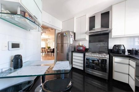 Apartamento à venda com 4 quartos, 278m² em Funcionários, Belo Horizonte