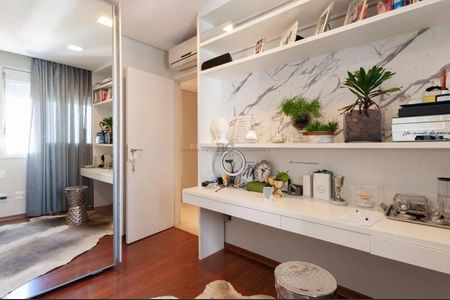 Apartamento à venda com 4 quartos, 278m² em Funcionários, Belo Horizonte
