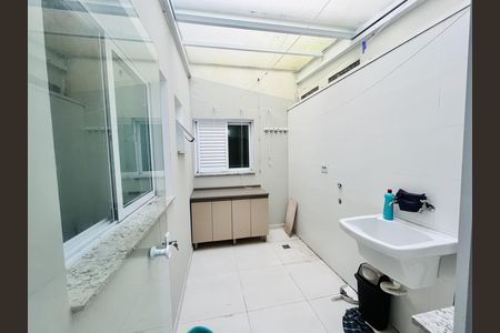 Apartamento à venda com 69m², 2 quartos e 1 vaga Apartamento à venda com 69m², 2 quartos e 1 vagaÁrea de Serviço