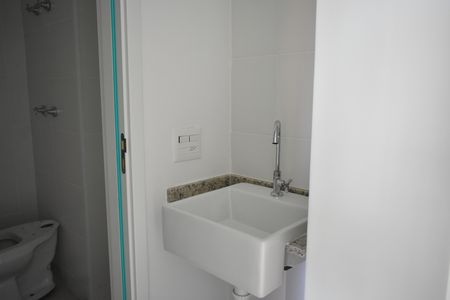 Apartamento à venda com 37m², 2 quartos e sem vagaBanheiro