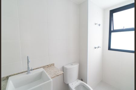 Apartamento à venda com 29m², 1 quarto e sem vaga Apartamento à venda com 29m², 1 quarto e sem vagaBanheiro da Suíte