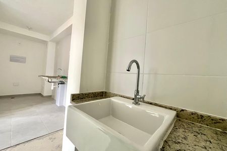 Apartamento à venda com 38m², 2 quartos e sem vagaBanheiro