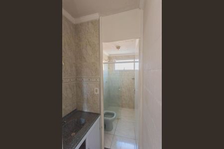 Apartamento para alugar com 55m², 2 quartos e 2 vagas Apartamento para alugar com 55m², 2 quartos e 2 vagasBanheiro