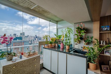 Apartamento à venda com 62m², 1 quarto e 1 vaga Apartamento à venda com 62m², 1 quarto e 1 vagaVaranda