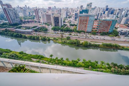 Apartamento à venda com 62m², 1 quarto e 1 vaga Apartamento à venda com 62m², 1 quarto e 1 vagaVaranda