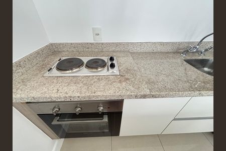 Apartamento à venda com 56m², 1 quarto e 1 vaga Apartamento à venda com 56m², 1 quarto e 1 vagaSala/Cozinha