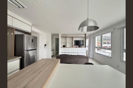 Apartamento à venda com 56m², 1 quarto e 1 vaga Apartamento à venda com 56m², 1 quarto e 1 vagaSala/Cozinha