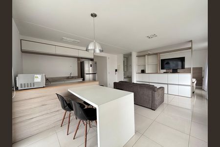 Apartamento à venda com 56m², 1 quarto e 1 vaga Apartamento à venda com 56m², 1 quarto e 1 vagaSala/Cozinha