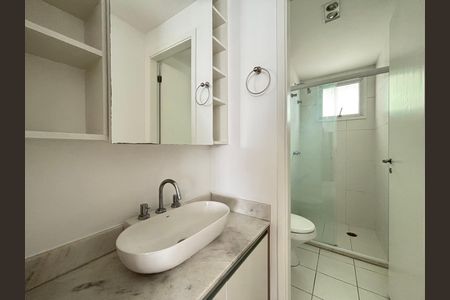 Apartamento à venda com 56m², 1 quarto e 1 vaga Apartamento à venda com 56m², 1 quarto e 1 vagaBanheiro