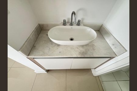 Apartamento à venda com 56m², 1 quarto e 1 vaga Apartamento à venda com 56m², 1 quarto e 1 vagaBanheiro
