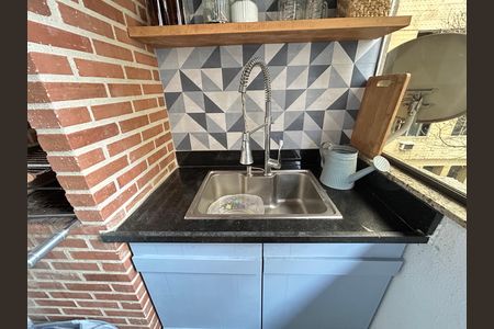 Casa à venda com 96m², 2 quartos e 1 vagaChurrasqueira