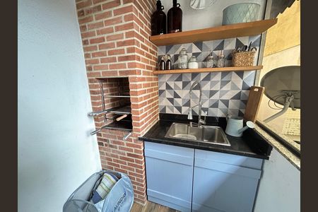 Casa à venda com 96m², 2 quartos e 1 vagaChurrasqueira