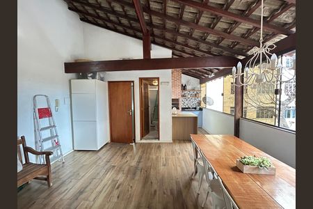Casa à venda com 96m², 2 quartos e 1 vagaTerraço