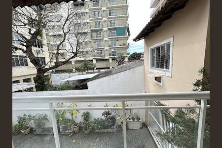 Casa à venda com 96m², 2 quartos e 1 vagaVaranda do Quarto 2