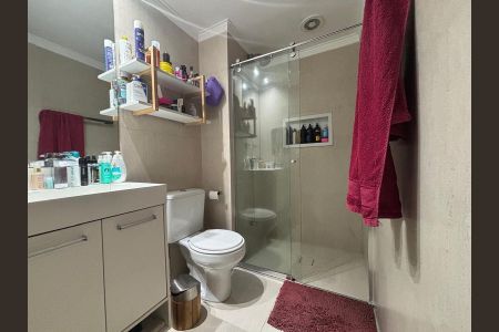 Banheiro  de apartamento para alugar com 2 quartos, 68m² em Jardim Flor da Montanha, Guarulhos