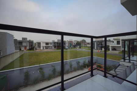 Casa de condomínio para alugar com 260m², 4 quartos e 2 vagasVaranda da Suíte 1