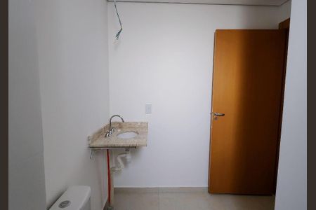 Apartamento à venda com 96m², 3 quartos e 2 vagas Apartamento à venda com 96m², 3 quartos e 2 vagasBanheiro