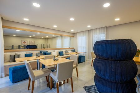 Apartamento à venda com 37m², 2 quartos e sem vaga Apartamento à venda com 37m², 2 quartos e sem vagaÁrea comum - Salão de festas